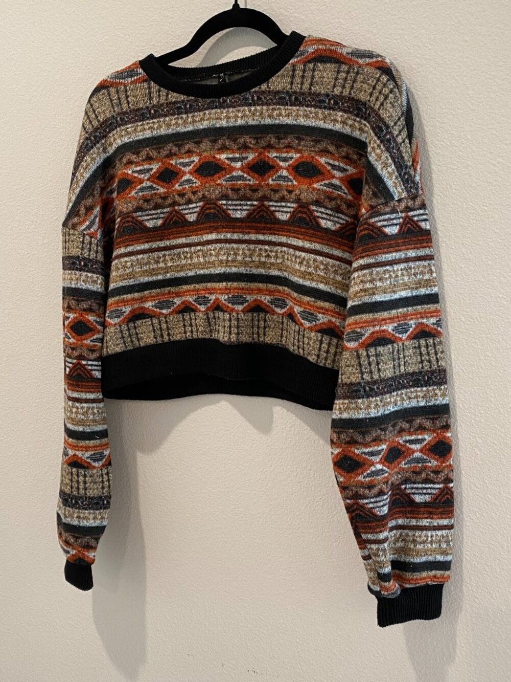 Zaful Aztec Geometric Knit Crop Sweater Multicolor Grey Orange Black Size 8 (L) - Picture 2 of 12